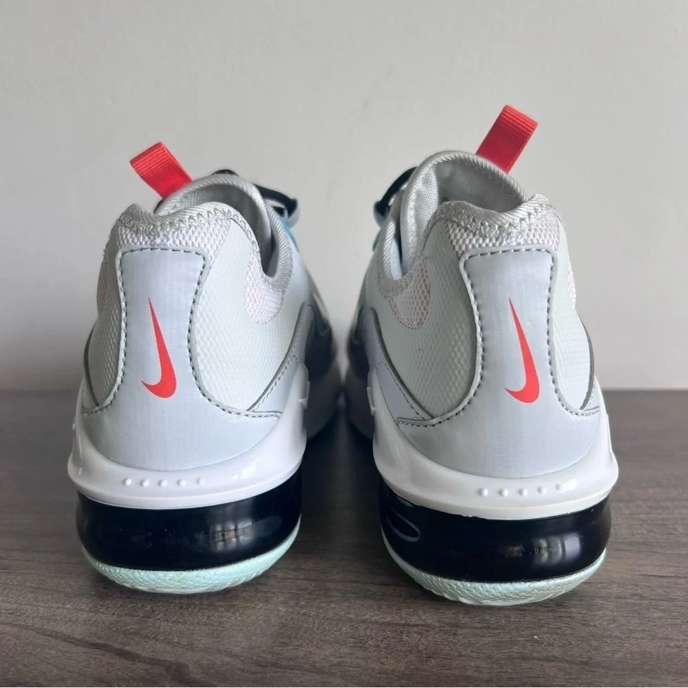 NIKE Women's Air Max Infinity 2 Shoe Size 7 #804